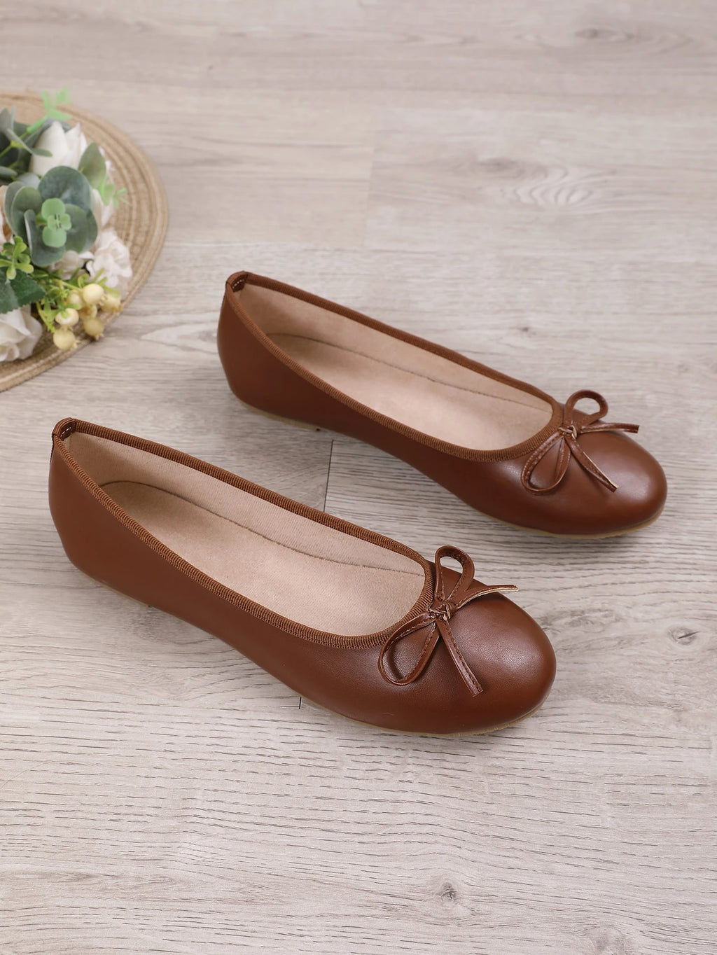 Women's Brown Ballet Flat Shoes, Low-Top Soft Sole Comfortable Lightweight Bow-Knot Granny Style Fashion Work & Casual Shoes, Spring/Autumn