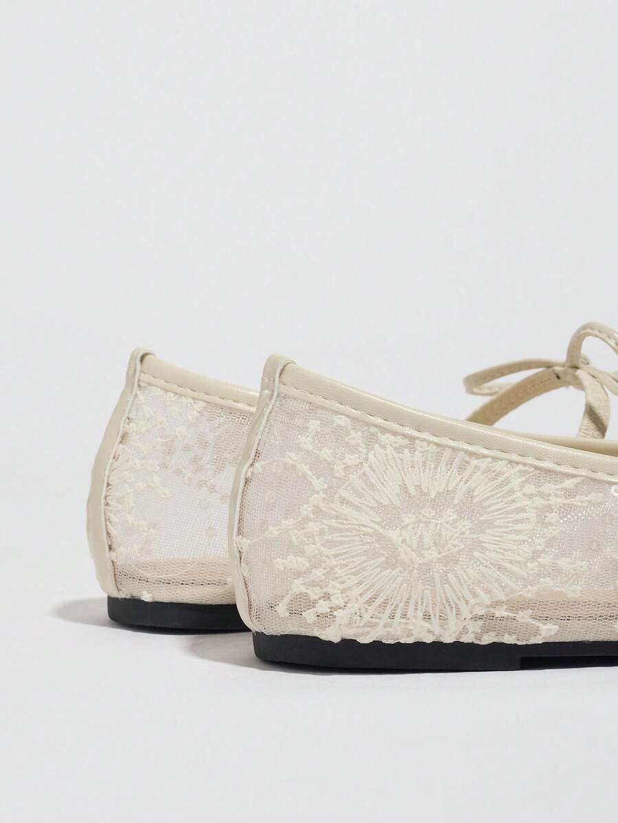 Women's White Ballet Flats With Bow Decor, Flower Embroidery, Breathable Mesh Vamp, Square Toe, Suitable For Wide Or Plump Feet, Summer Mary Jane Shoes - Image 3