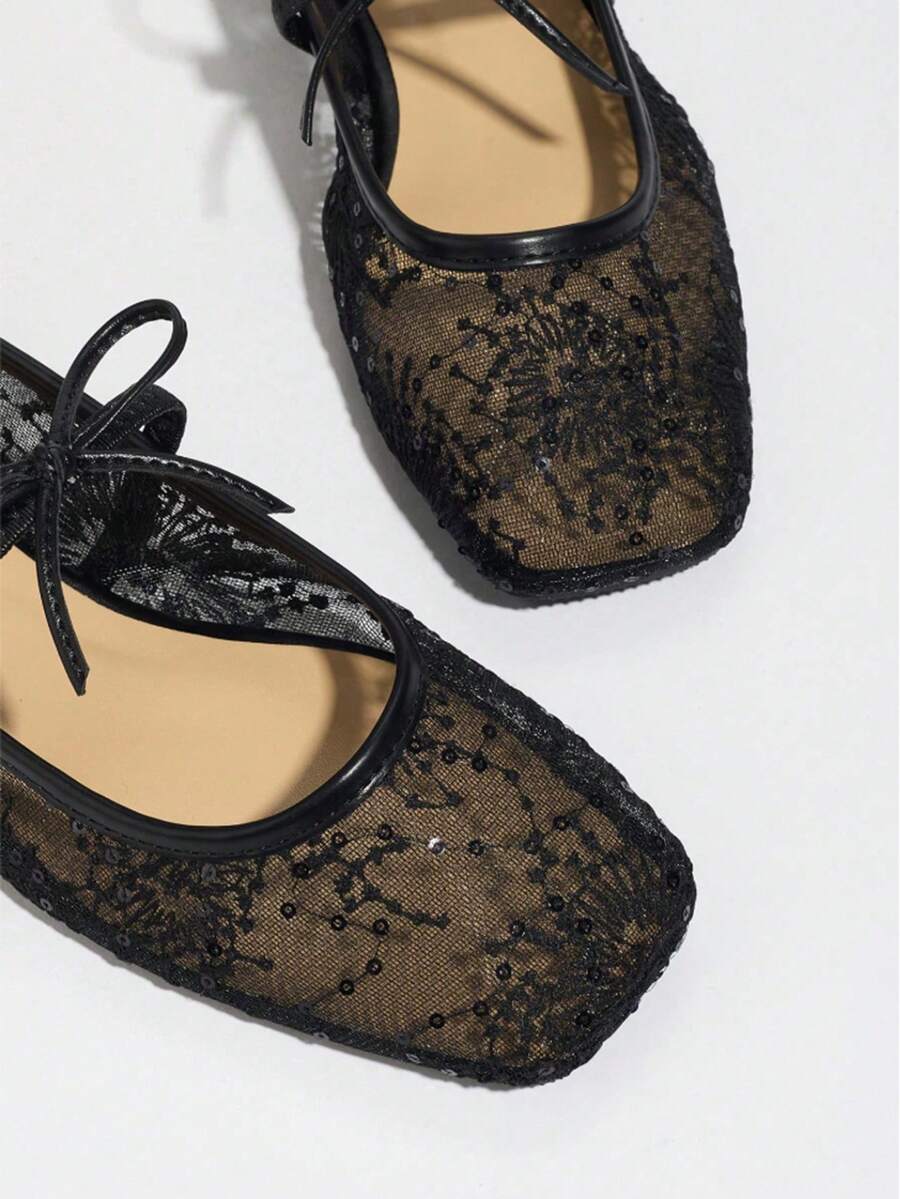 2025 Autumn Women's Round Toe Mesh Ballet Flats, Embroidered Floral & Pearl Decor Design, Elegant Minimalist Breathable Retro Mary Jane Slip-On Style - Image 33