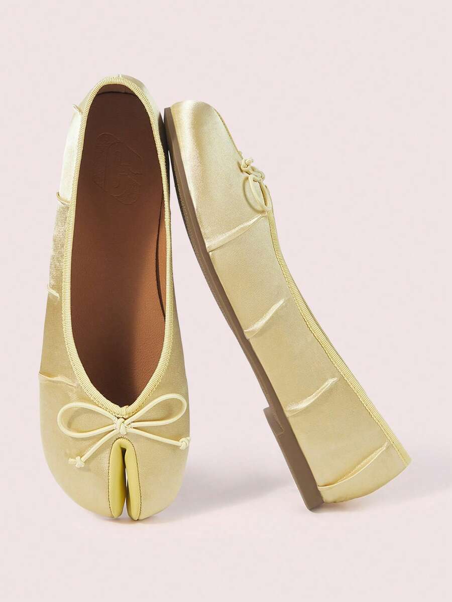 CUCCOO DOLLMOD Women's Gold Satin Pleated Round Toe Split Toe Flats Classic Vintage Japanese Casual Cute Vacation Commute Shoes - Image 1
